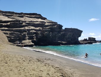 Papakolea Beach (Green Sand)